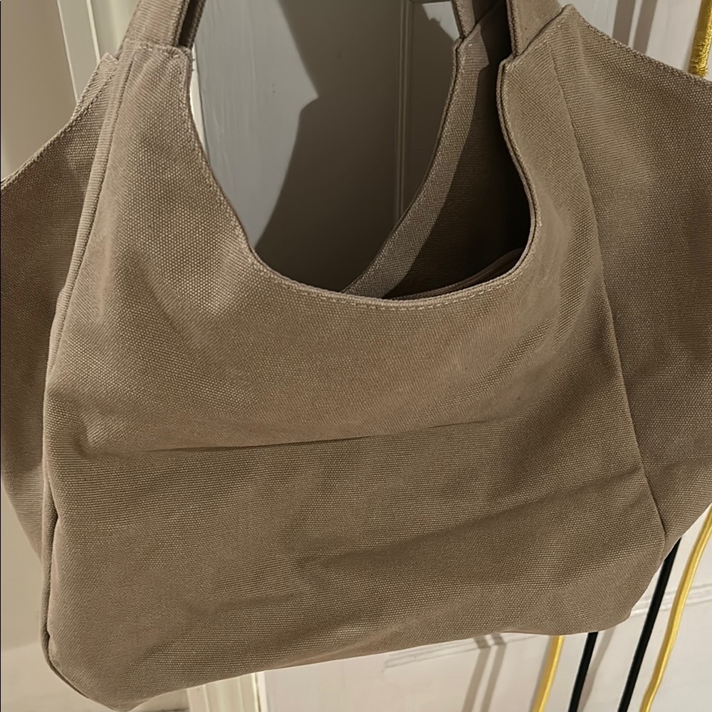 Elegant Tan Women's Bag